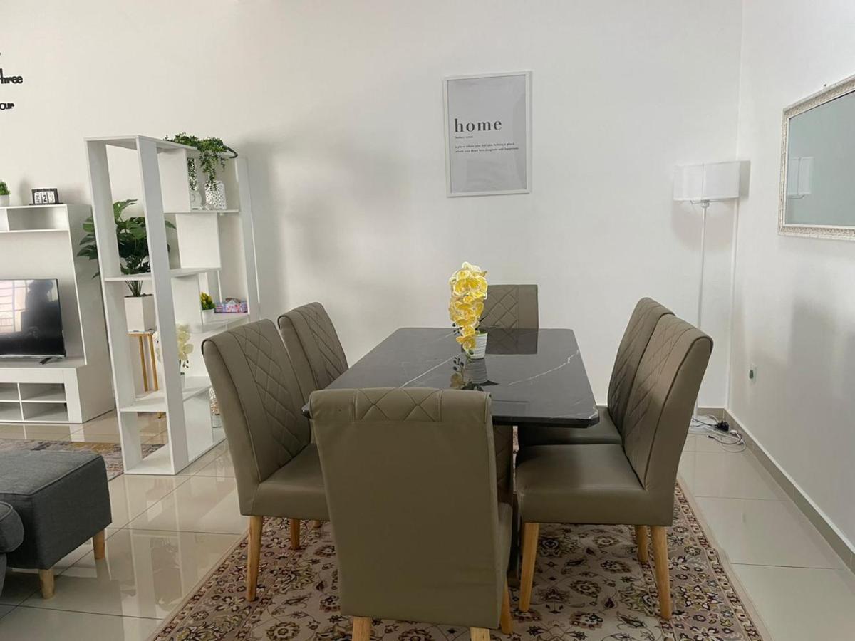 Safiyya Homestay 켈루앙 외부 사진