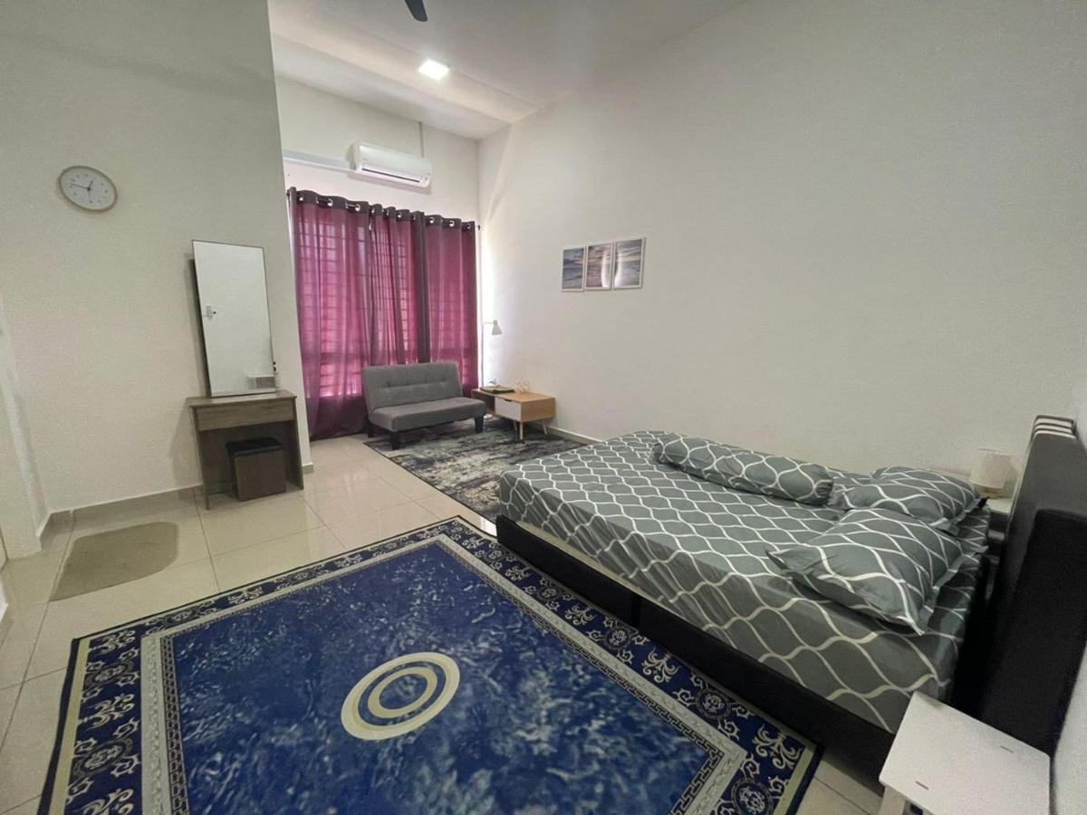 Safiyya Homestay 켈루앙 외부 사진
